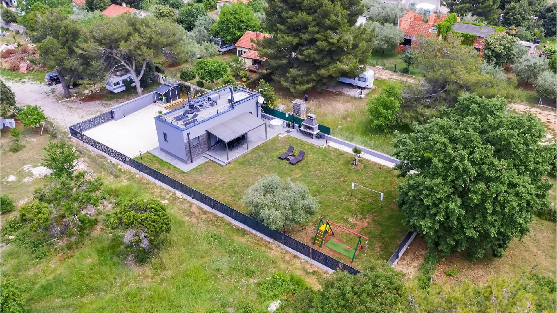 Pet Friendly Home In Peroj With Kitchen